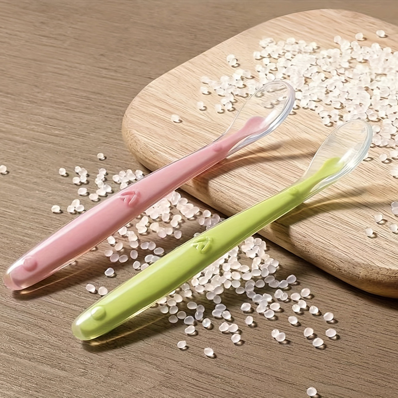 Cuillère en silicone à pointe  - Baby Food Utensil avis et prix